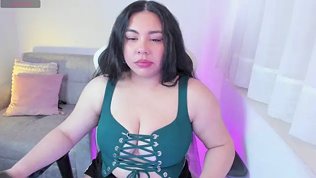 ambar-wells online show from 10, 9, 2025