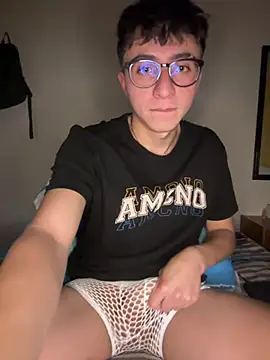 CamiRojas boy online show from 9, 7, 2026