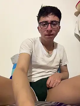 CamiRojas boy online show from 11, 3, 2026