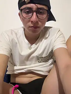 CamiRojas boy online show from 29, 3, 2026