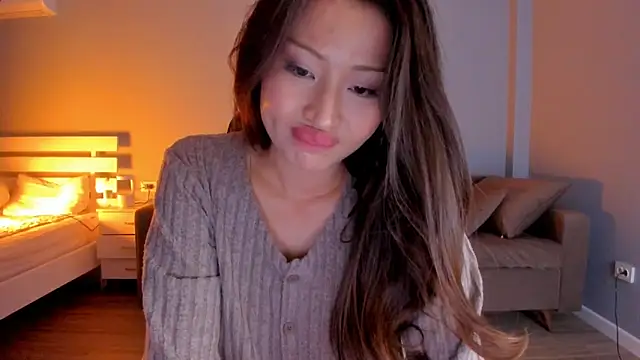 Snapshot of kawaii_mia chatting on 7, 3, 2025 kawaii mia online show from 7, 3, 2025