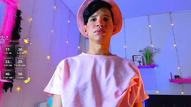 Ariel Femboy  online show from 14, 9, 2025