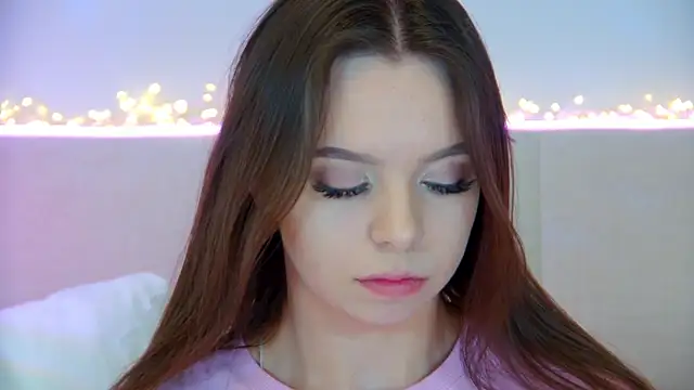 ElisabethDavis online show from 16, 3, 2025