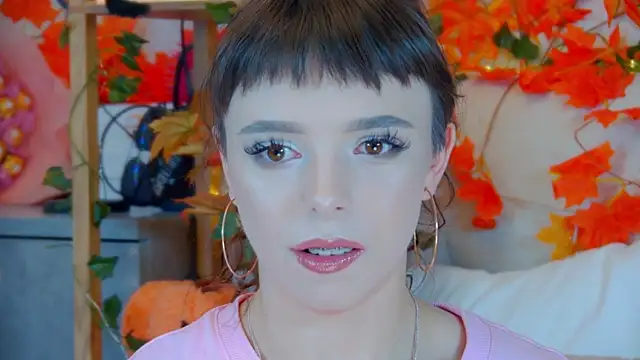 ElisabethDavis online show from 13, 10, 2025