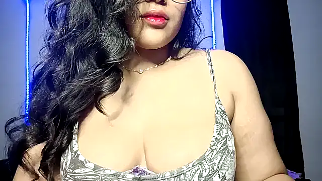 Lucy kanne online show from 28, 12, 2024