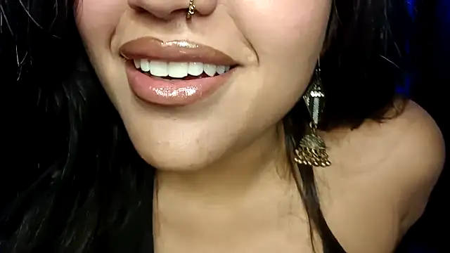 Lucy kanne online show from 9, 11, 2025