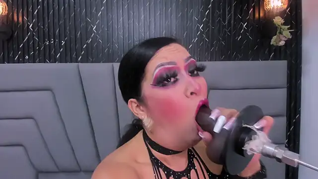 Angie Will online show from 1, 12, 2025