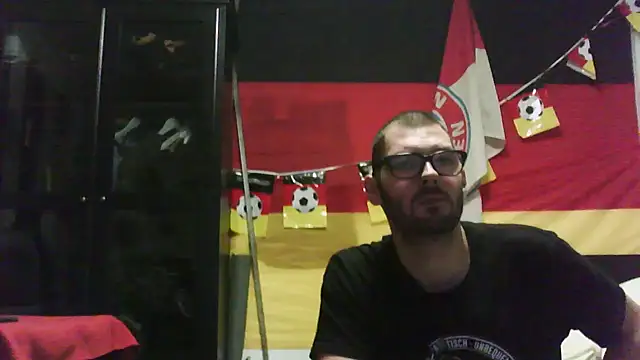 Die-geile-Sau online show from 8, 11, 2025