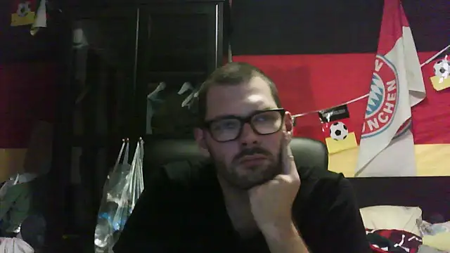 Die-geile-Sau online show from 14, 11, 2025