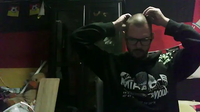 Die-geile-Sau online show from 30, 10, 2025