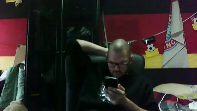 Die-geile-Sau online show from 30, 11, 2025