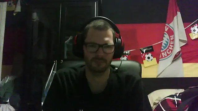 Die-geile-Sau online show from 16, 11, 2025