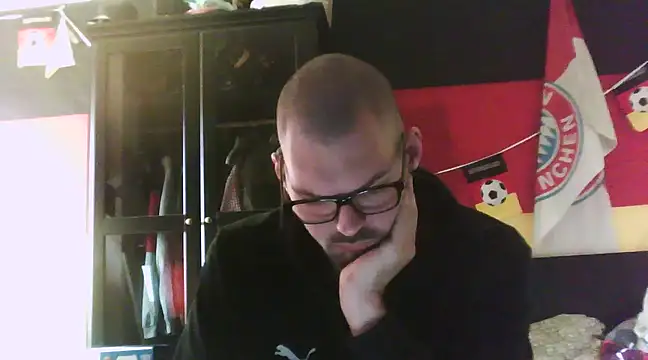 Die-geile-Sau online show from 16, 3, 2025