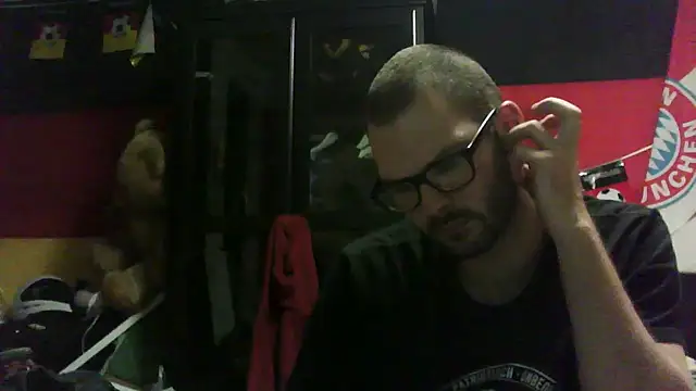 Die-geile-Sau online show from 5, 11, 2025