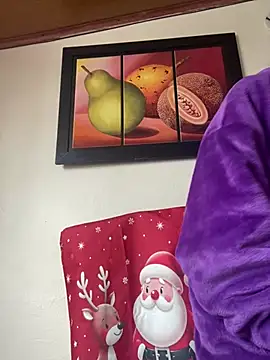 Vaiolet a online show from 18, 12, 2024