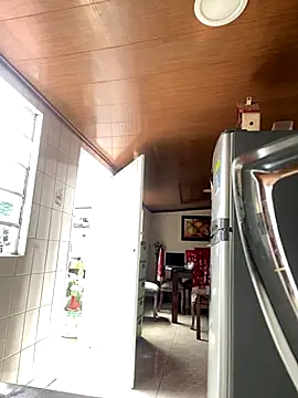 Vaiolet a online show from 3, 12, 2024