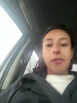 Vaiolet a online show from 6, 12, 2024