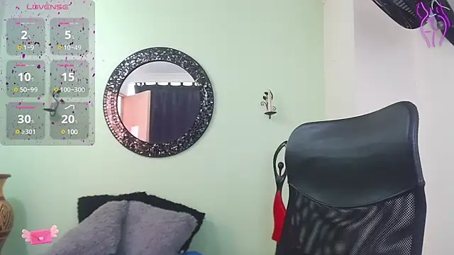 Sofia Franco  online show from 4, 3, 2025