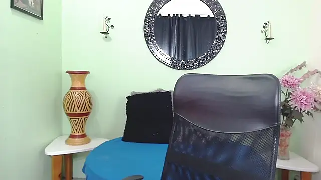 Sofia Franco  online show from 11, 2, 2026