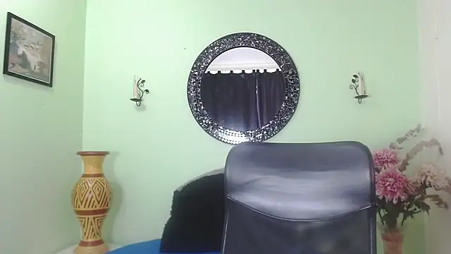 Sofia Franco  online show from 18, 11, 2025