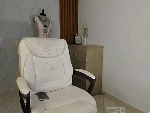 aleja belle online show from 17, 1, 2026