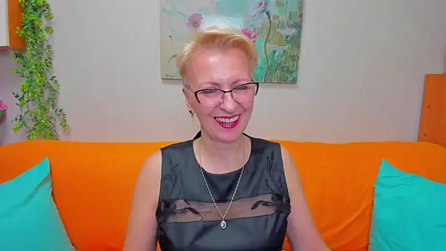 iamyourdream89 online show from 14, 3, 2026