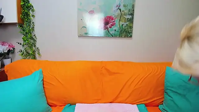 iamyourdream89 online show from 24, 11, 2025