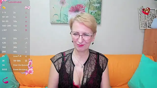 iamyourdream89 online show from 22, 3, 2025