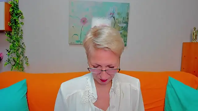 iamyourdream89 online show from 5, 2, 2026