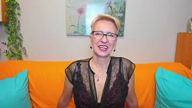 iamyourdream89 online show from 15, 12, 2025