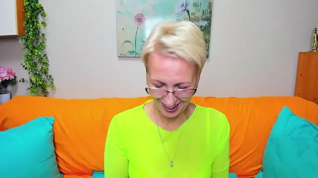 iamyourdream89 online show from 27, 9, 2025