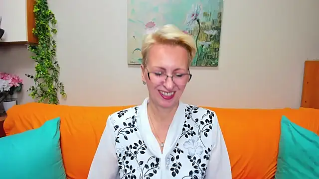 iamyourdream89 online show from 21, 11, 2025