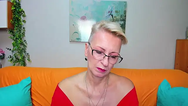 iamyourdream89 online show from 26, 11, 2025