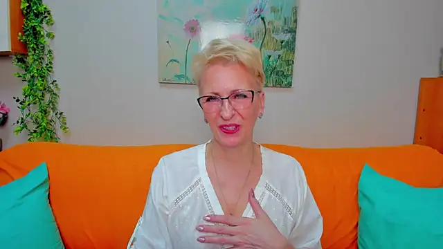 iamyourdream89 online show from 15, 3, 2026