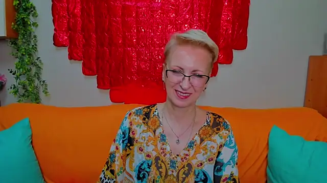 iamyourdream89 online show from 1, 3, 2026