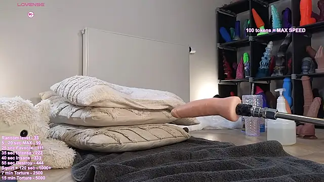 Snapshot of hayleex_x chatting on 21, 3, 2025 hayleex x online show from 21, 3, 2025