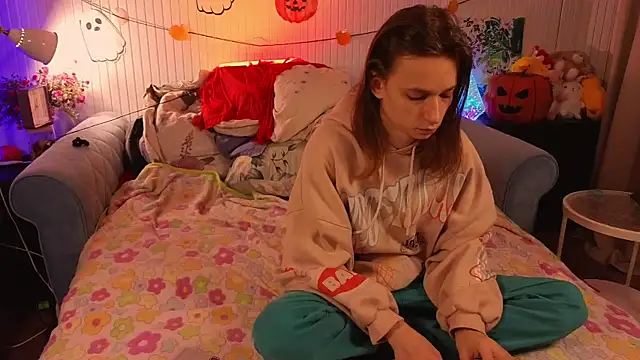 Frank Fraer online show from 28, 10, 2025