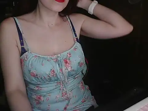 norahrosss online show from 20, 4, 2026