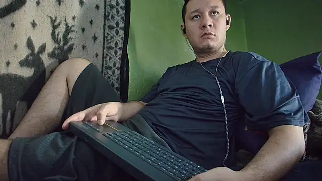 sweet cock28 online show from 28, 4, 2026