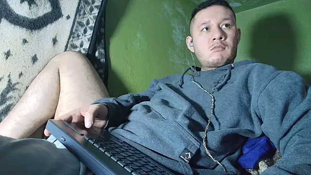 sweet cock28 online show from 7, 10, 2025