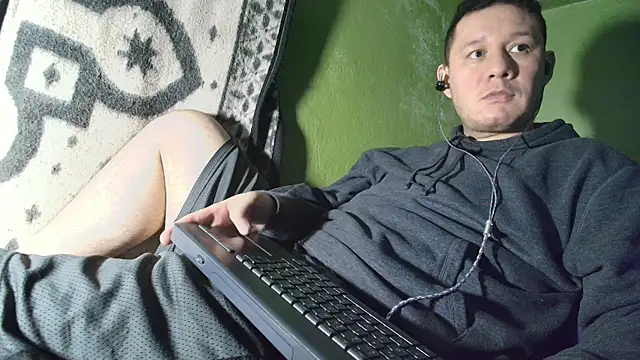 sweet cock28 online show from 14, 1, 2026