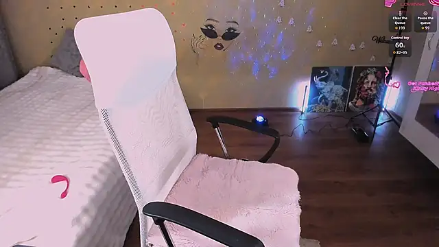 Lovemen2009 online show from 22, 5, 2026