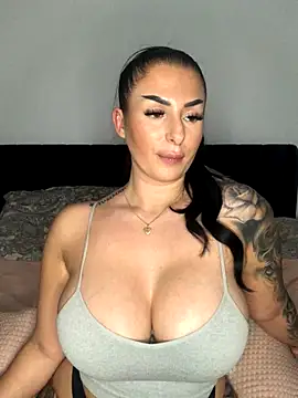 Mia-Bremer online show from 20, 12, 2025