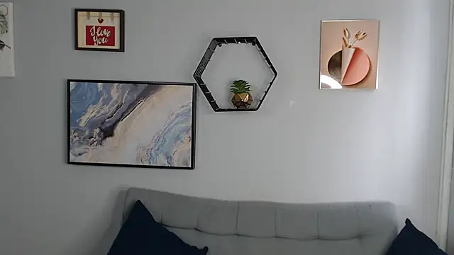 Amber Etan online show from 26, 10, 2025