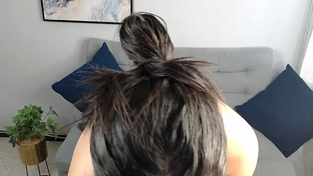 Amber Etan online show from 23, 10, 2025