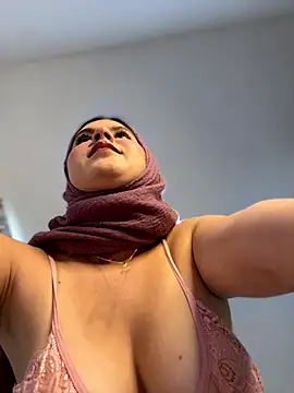 Snapshot of naughty__angel chatting on 19, 9, 2025 naughty angel online show from 19, 9, 2025