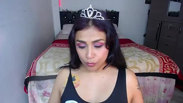 pinky violeta online show from 17, 10, 2025