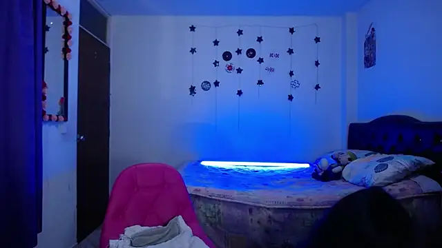 pinky violeta online show from 7, 3, 2025