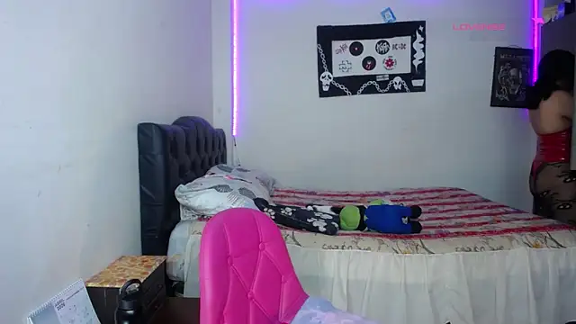 pinky violeta online show from 26, 4, 2026