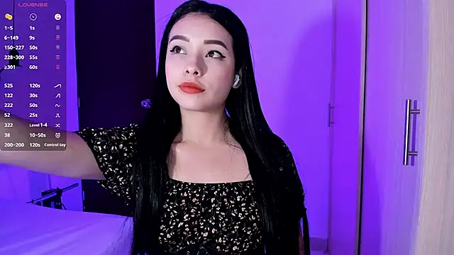 Snapshot of Succubus_222 chatting on 28, 11, 2025 Succubus 222 online show from 28, 11, 2025